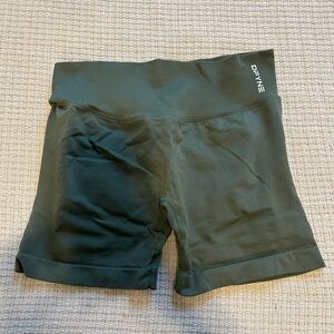 Dfyne 4.5 Impact Shorts pistachio
